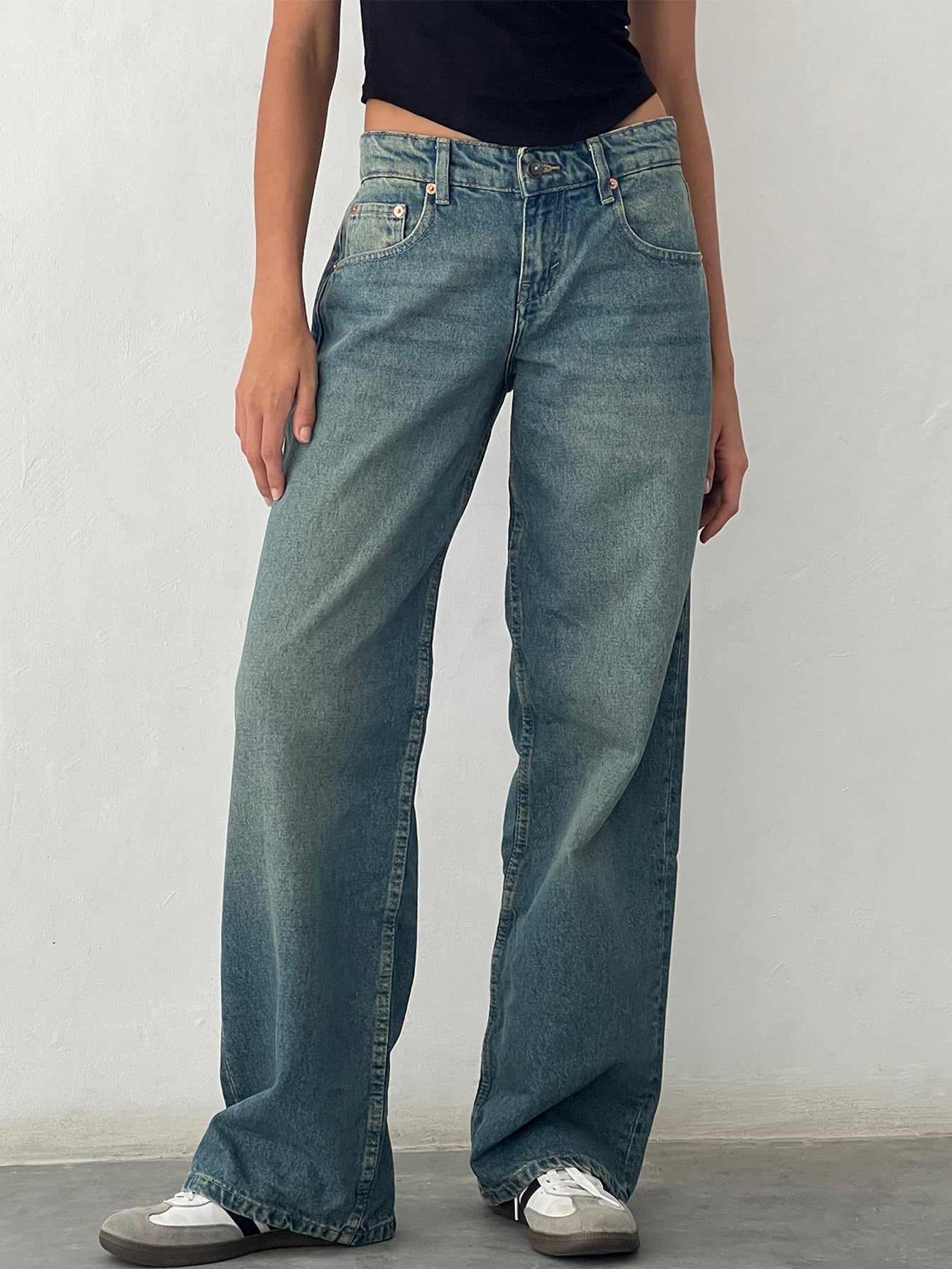 Wide jeans