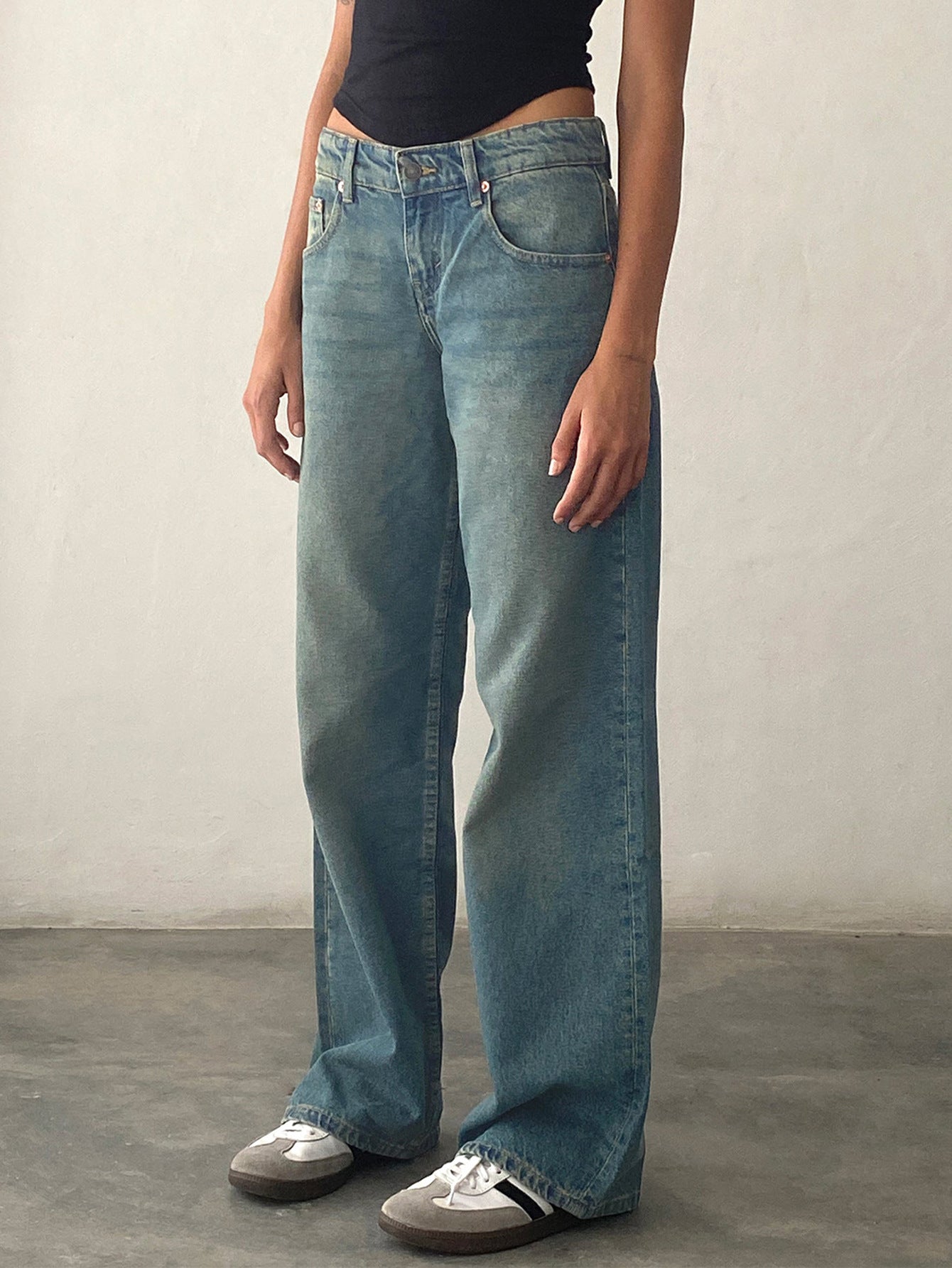 Wide jeans